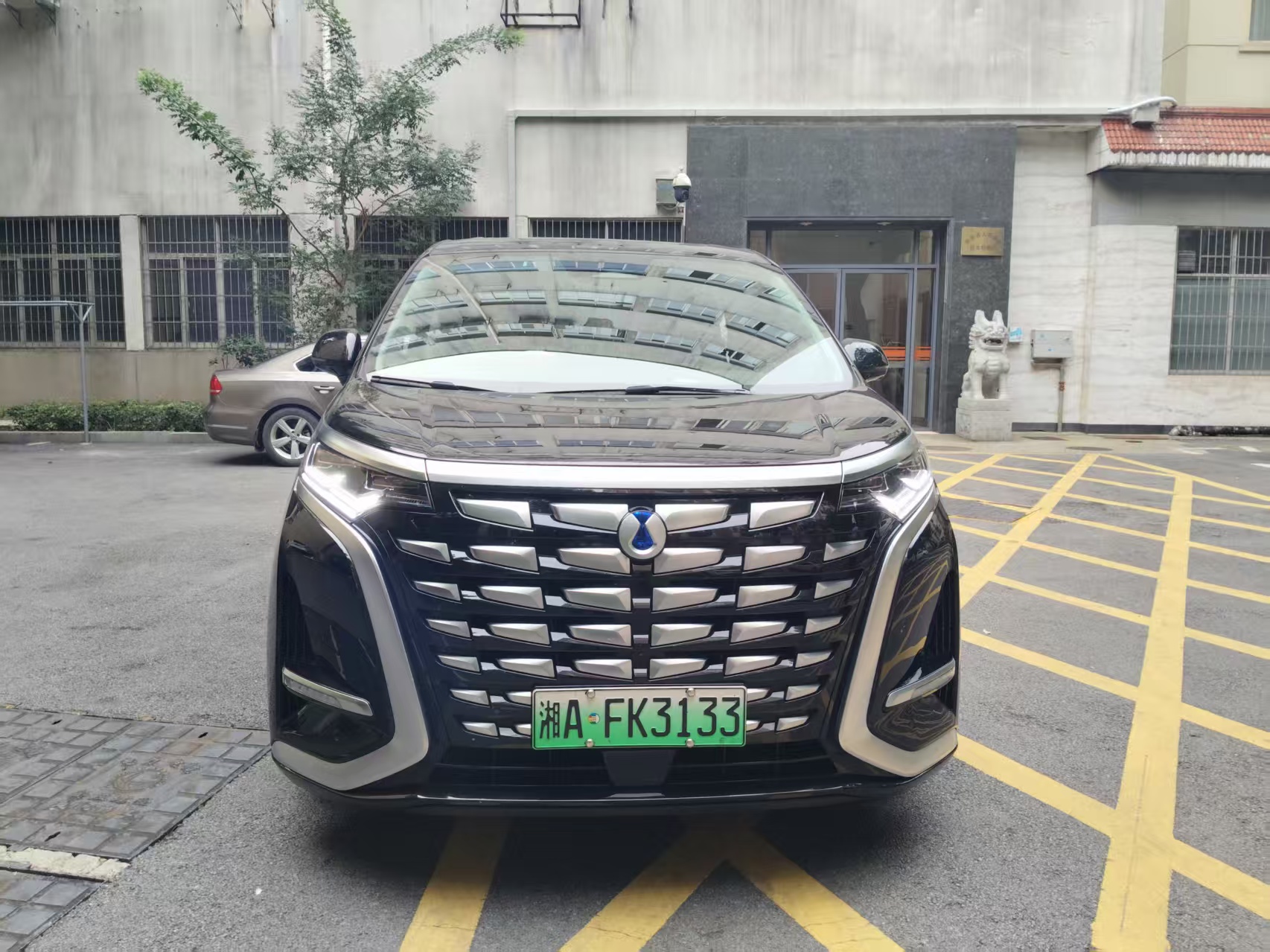 清明寄哀思，出行伴安心——长沙宇驰租车，护你顺遂赴春