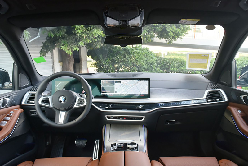 宝马 X7租赁车型图片