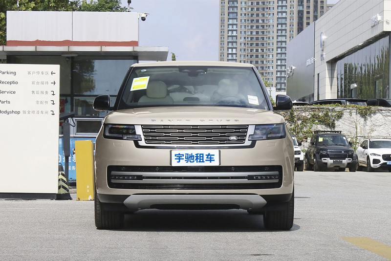 路虎揽胜租赁车型图片